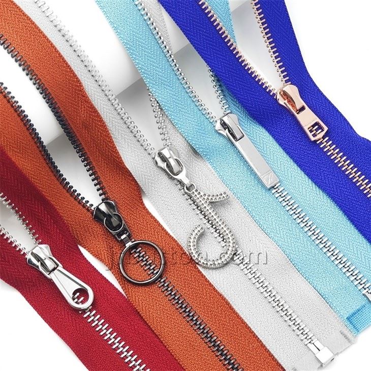 Metal Zipper With Ring Pull